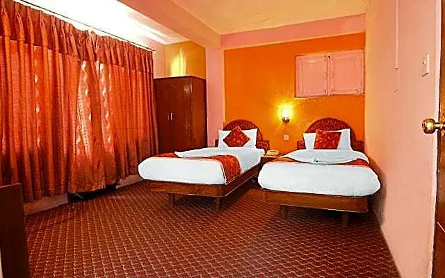 Tenki 3* Kathmandu